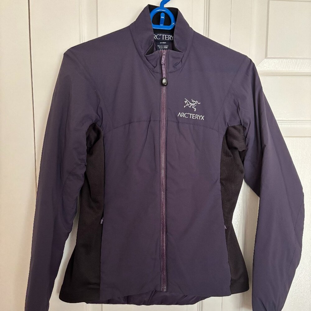 Arc'teryx Atom Jacket Dark Purple Women's Small